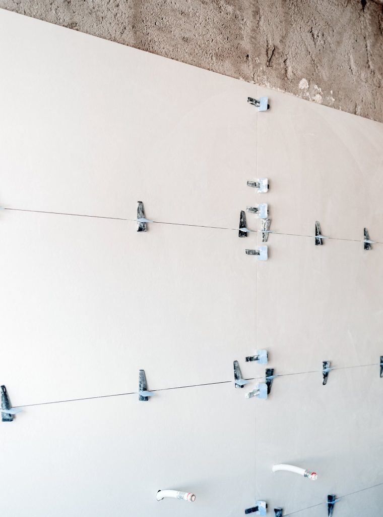 3-fratelli-berisha-di-berisha-albion-FXWVCBA_1765455171